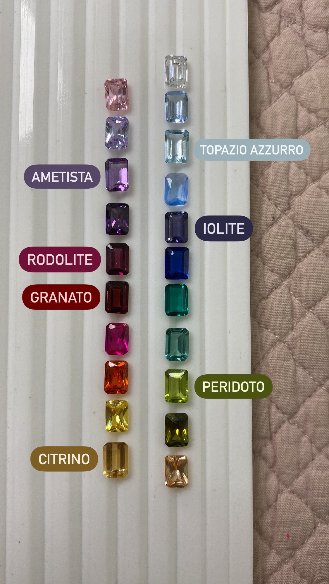 PRINCESS RING NATURAL STONES