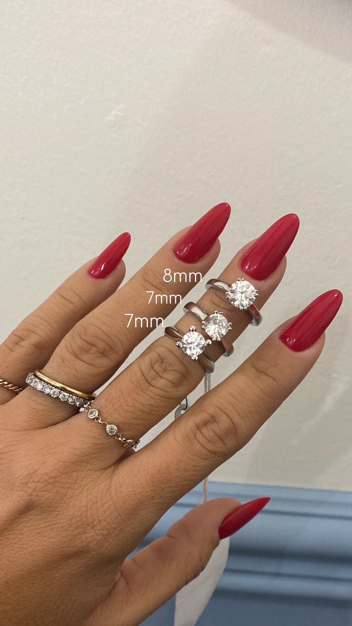 ANELLO SOLITARIO 7mm con MOISSANITE
